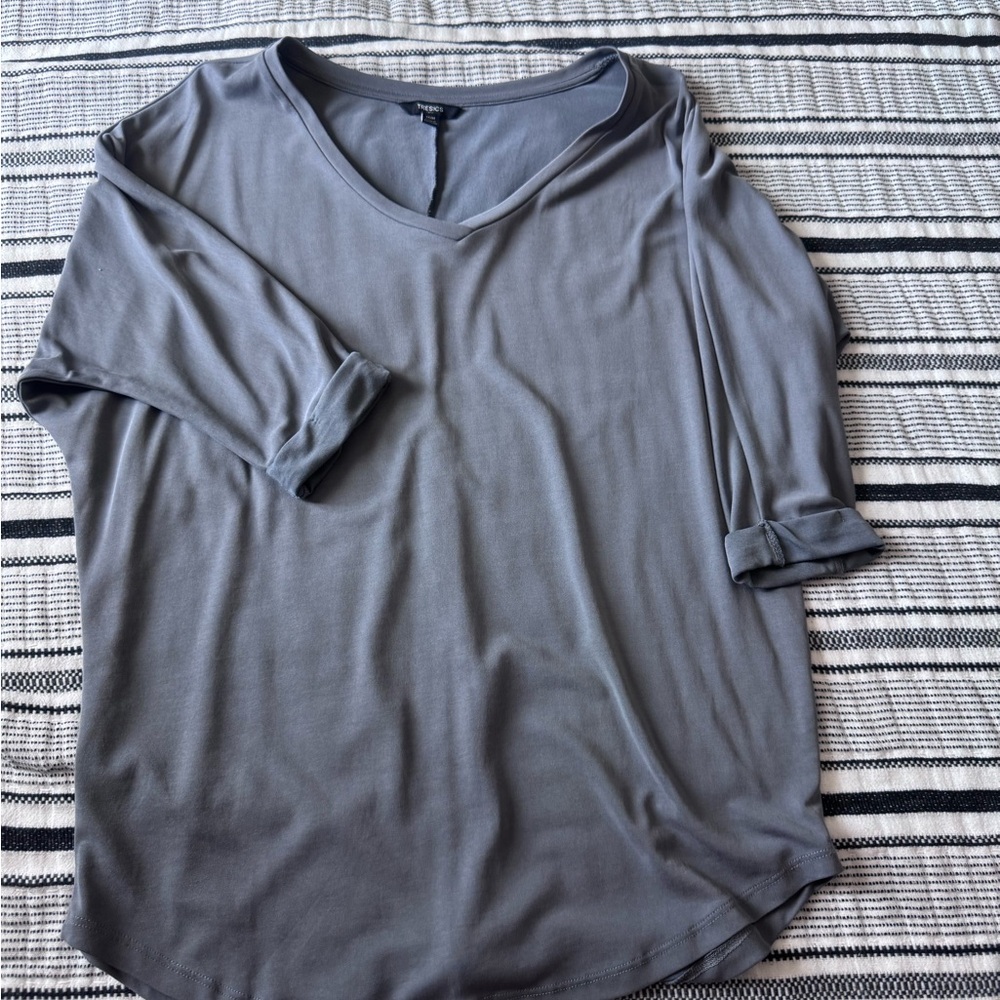 Tresics Charcoal Long Sleeve V-Neck Top